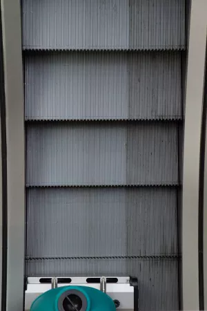 BØRSTE NYLON GRÅ EC52