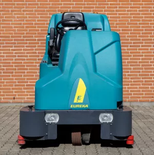 e110-r-brugt
